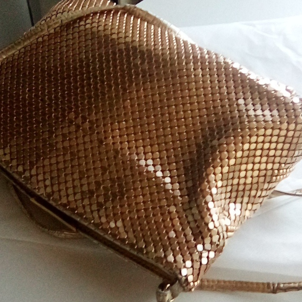Authentic Gucci Monogram Hardware Gold Mesh Link Crossbody Bag - Picture 14 of 17